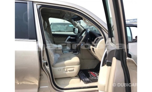 Buy Import 2019 Toyota Land Cruiser in Import - Dubai, Bandarban Buy Import 2019 Toyota Land Cruiser in Import - Dubai, Bandarban