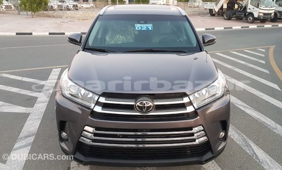 Buy Import 2017 Toyota Highlander in Import - Dubai, Bandarban Buy Import 2017 Toyota Highlander in Import - Dubai, Bandarban