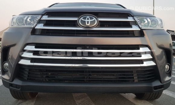Buy Import 2017 Toyota Highlander in Import - Dubai, Bandarban Buy Import 2017 Toyota Highlander in Import - Dubai, Bandarban