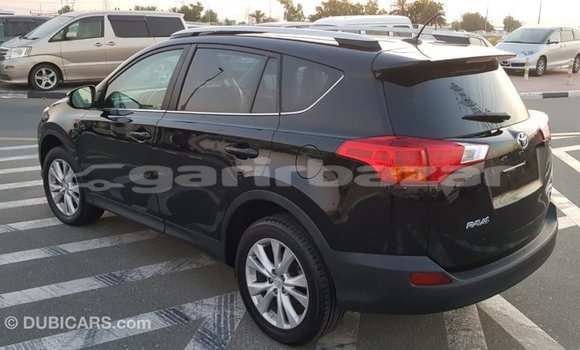 Buy Import 2014 Toyota HiAce in Import - Dubai, Bandarban Buy Import 2014 Toyota HiAce in Import - Dubai, Bandarban