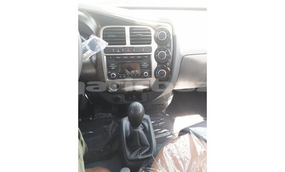 Buy Import 2019 Mercedes-Benz Carens in Import - Dubai, Bandarban Buy Import 2019 Mercedes-Benz Carens in Import - Dubai, Bandarban