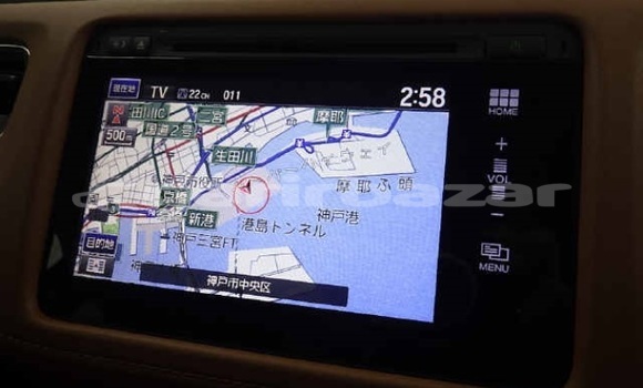 Buy Import 2014 Honda Vezel in Dhaka, Dhaka Buy Import 2014 Honda Vezel in Dhaka, Dhaka