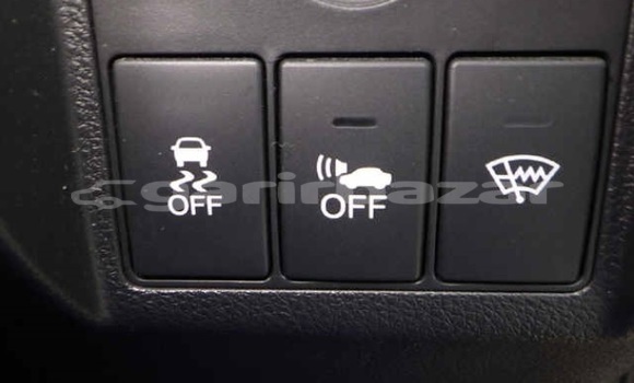 Buy Import 2014 Honda Vezel in Dhaka, Dhaka Buy Import 2014 Honda Vezel in Dhaka, Dhaka