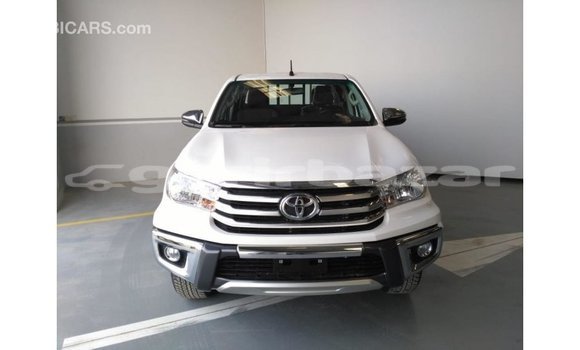 Buy Import 2019 Toyota Hilux in Import - Dubai, Bandarban Buy Import 2019 Toyota Hilux in Import - Dubai, Bandarban