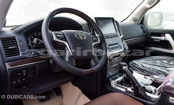 Buy Import 2019 Toyota Land Cruiser in Import - Dubai, Bandarban Buy Import 2019 Toyota Land Cruiser in Import - Dubai, Bandarban